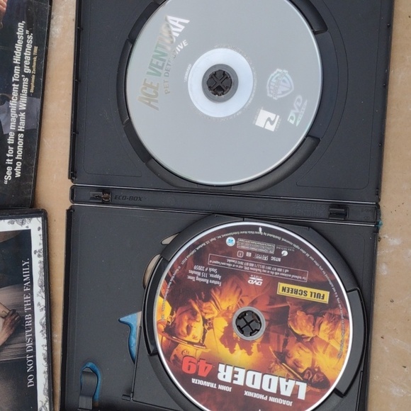 DVD Lot - Picture 3 of 6